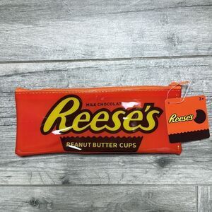 REESE'S Peanut Butter Cups Zip Wallet NWT